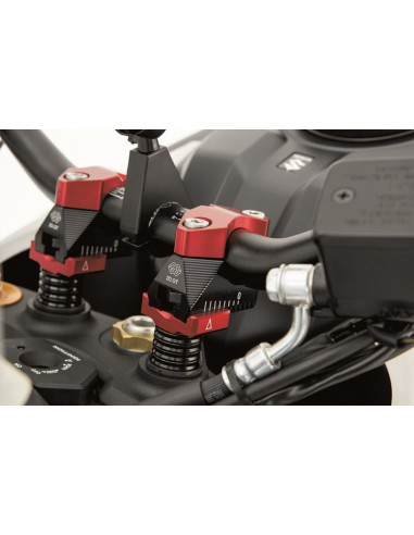 Pontets de guidon GILLES TOOLING 2DGT réglables noir/rouge Yamaha MT-09