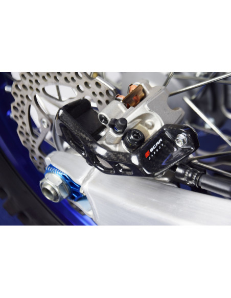 Protection étrier arrière SCAR carbone Kawasaki