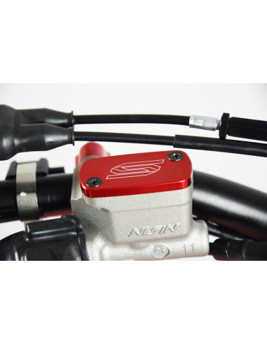 Couvercle de maître-cylindre avant SCAR rouge