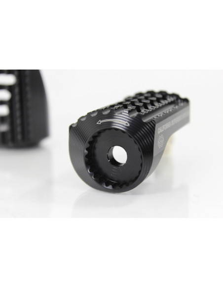 Repose-pieds GILLES TOOLING California noir Repose-pieds GILLES TOOLING California noir