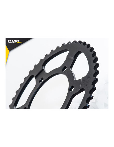 675.STREET TRIPLE '10/16 16X47 RK525RO   452037 -