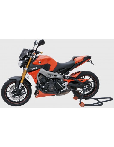 Garde boue arrière Ermax pour MT09/FZ 9 2014/2016  Garde boue arrière Ermax pour MT09/FZ 9 2014/2016