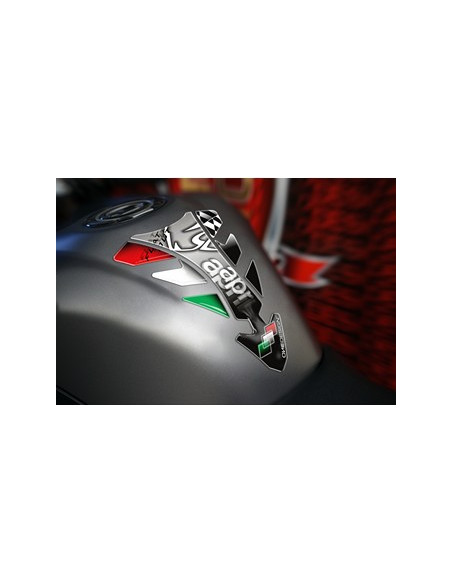 Protège Réservoir (7 Pièces)  Format : 153.3x225mm.