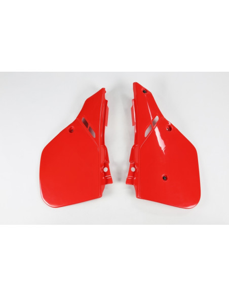 Plaques latérales UFO Plaques latérales UFO