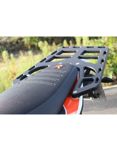 Porte-paquet AXP noir KTM 390 Adventure Porte-paquet AXP noir KTM 390 Adventure