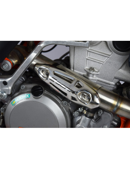 Protection universelle d'échappement SCAR inox 4T Ø26-50mm Protection universelle d'échappement SCAR inox 4T Ø26-50mm