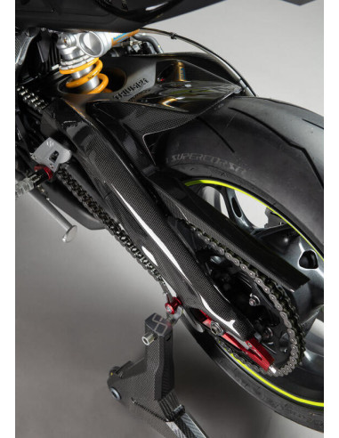 Garde-boue arrière LIGHTECH carbone