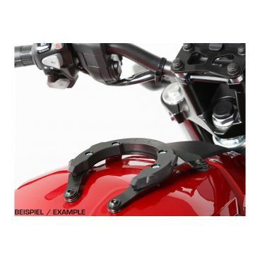 Kit adaptable pour fixation de...