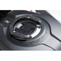 Kit adaptable pour fixation...