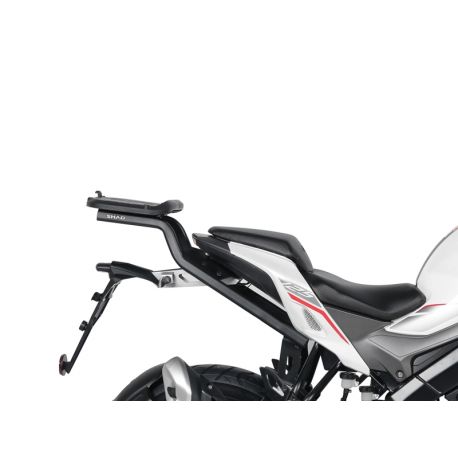 Porte paquet Shad Top Master KEEWAY RKF 125 2018 2019 sans top case gros plan