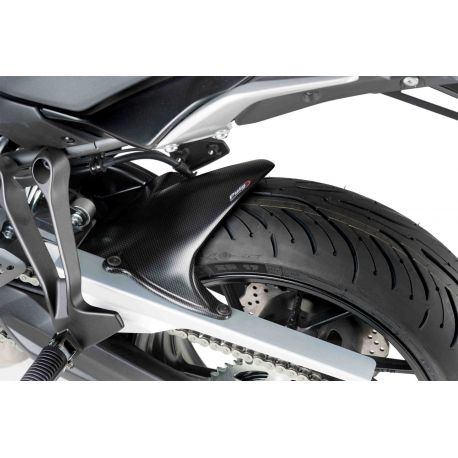 Garde boue arriere PUIG pour Yamaha MT 07 Tracer simili carbone vue 2 Garde boue arriere PUIG pour Yamaha MT 07 Tracer simili carbone vue 2