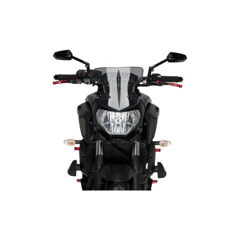 Pare brise Puig SHARK pour Yamaha MT07 de face