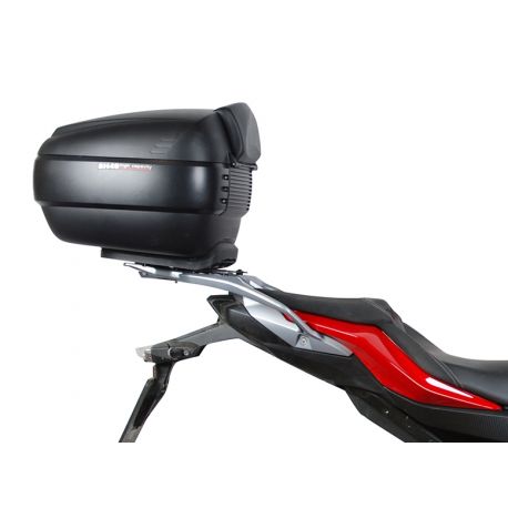 Porte paquet SHAD Top Master pour BMW S1000XR 15 S/P ORI gros plan avec top case