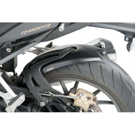 Garde boue arriere PUIG pour BMW R1250 R simili carbone