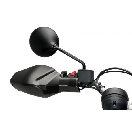 Protège main PUIG DUCAT Scrambler Desert SLED gros plan